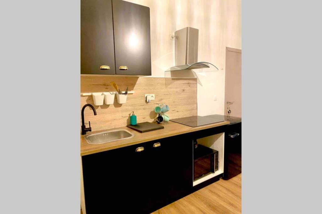 Luxury 1Bedroom Apartment Mons Eksteriør bilde
